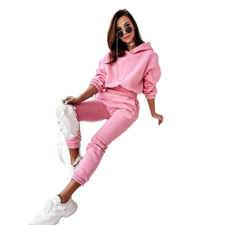 Dame sweatshirt s moderne snit og afslappet snit af hoodie