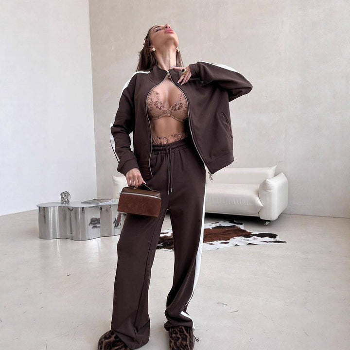 Kvindernes sporty loungewear sæt med moderne lynlås Skovae