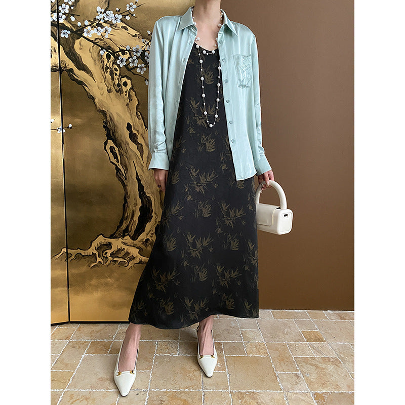 Women casual blouse with fine texture and fashionable cut Stilla