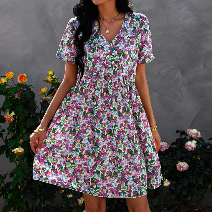 Kvinders skiftedress med blomsterudskæring og V-hals Stilla