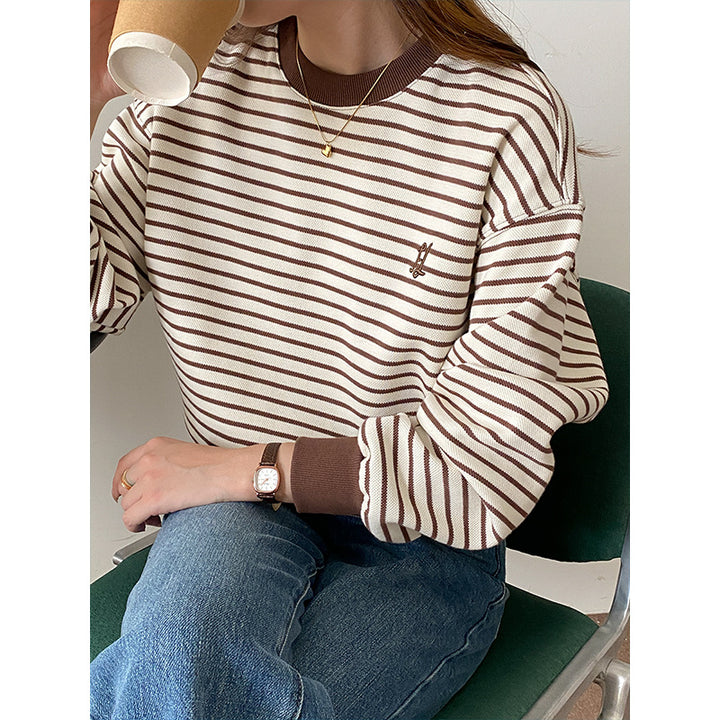 Kvinders afslappede rundhalset sweatshirt med striber Stilla