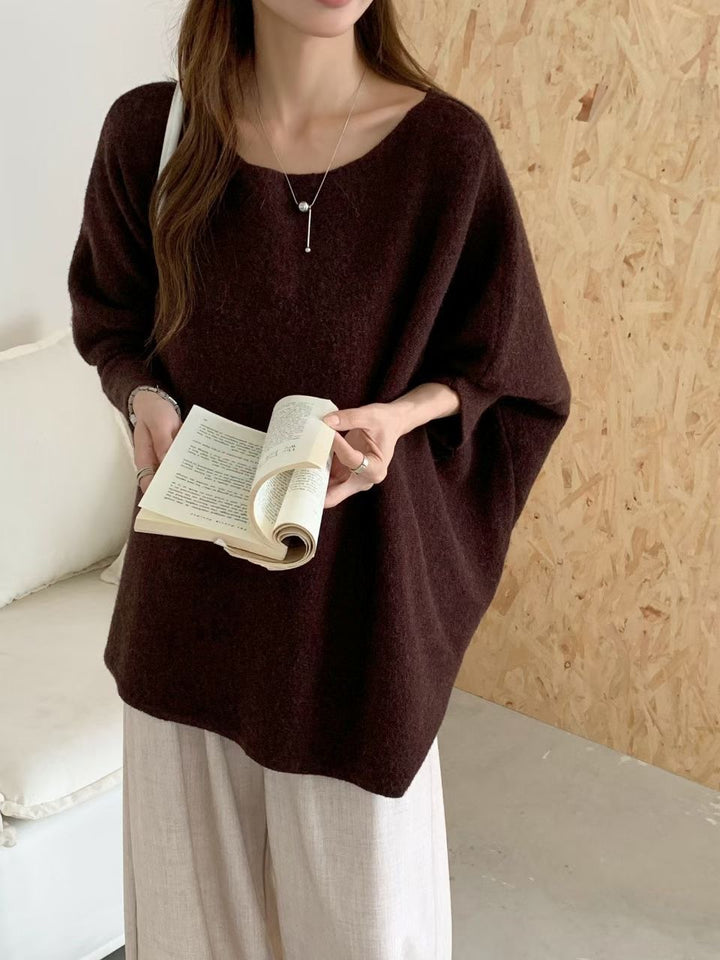 Kvinders oversized strikket sweater med en afslappet skæring og dramatiske ærmer Stilla