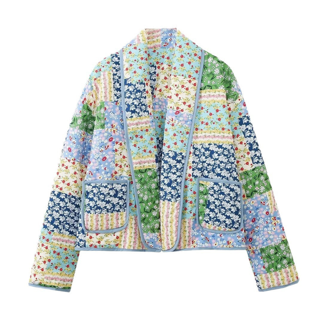 Dame Patchwork-jakke med blomsterprint og praktiske lommer Stilla