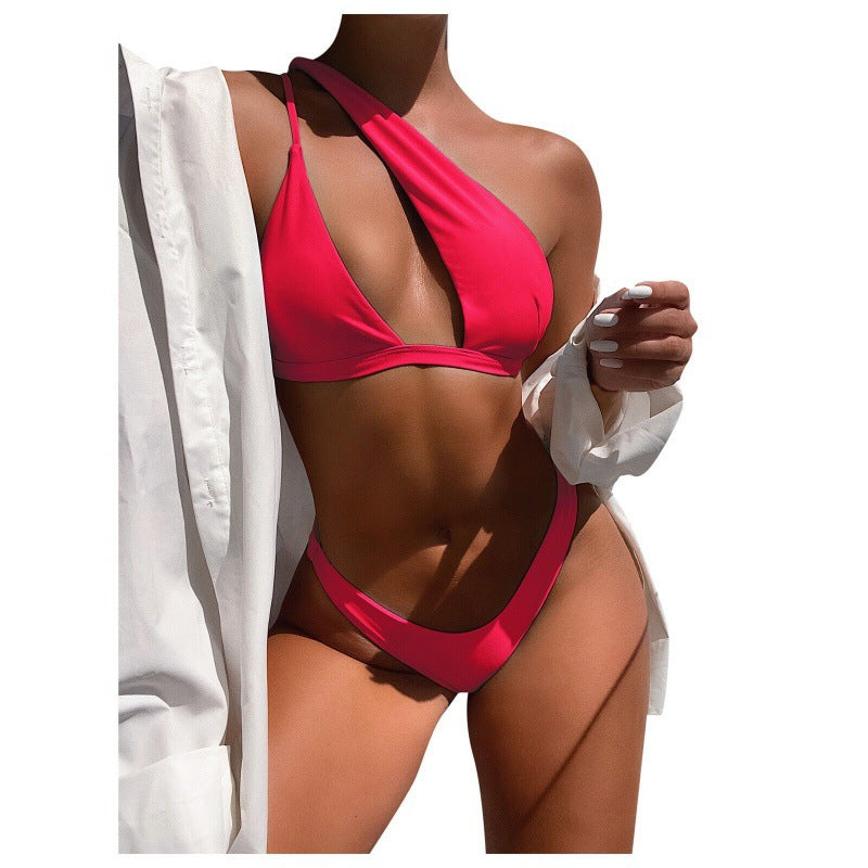 Dame Cut-Out Bikini med asymmetrisk top og justerbare stropper Skovae