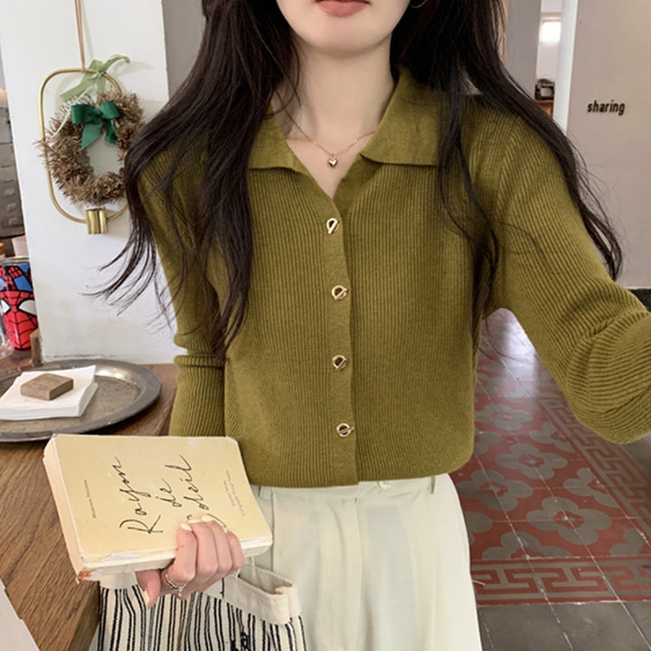 Kvinder Elegant Strikket Sweater med Knap Detaljer og Fin Rib Mønster Stilla