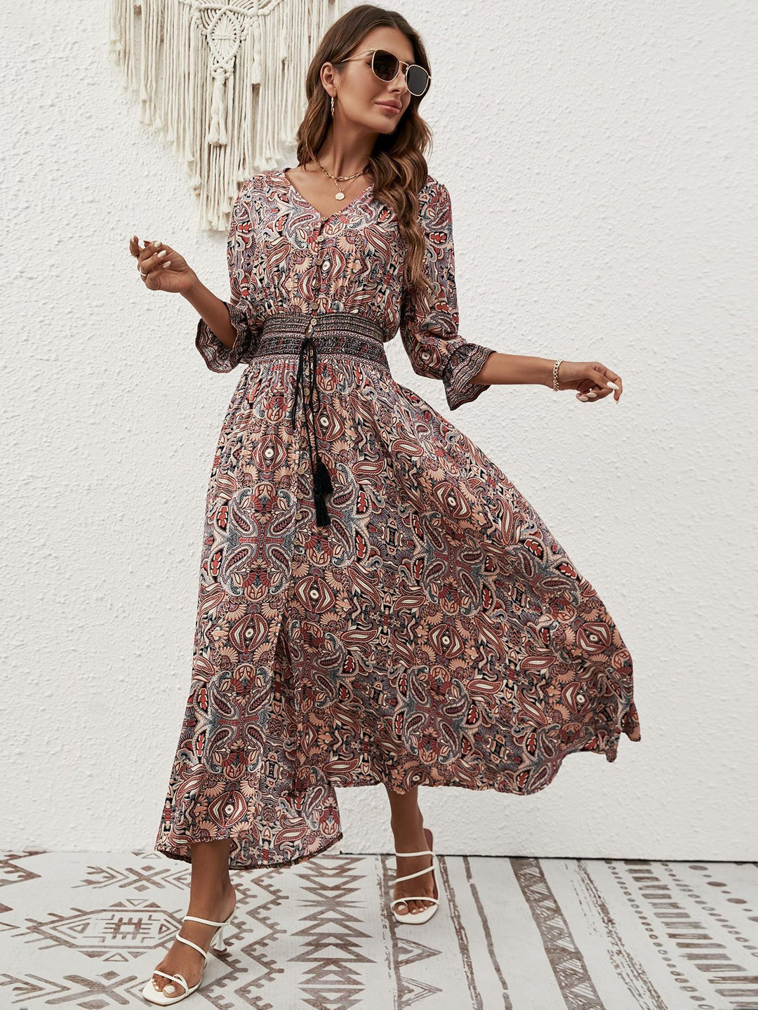 Dame Bohemian Print Maxi Kjole med Sidesplit og Bindebælte Stilla