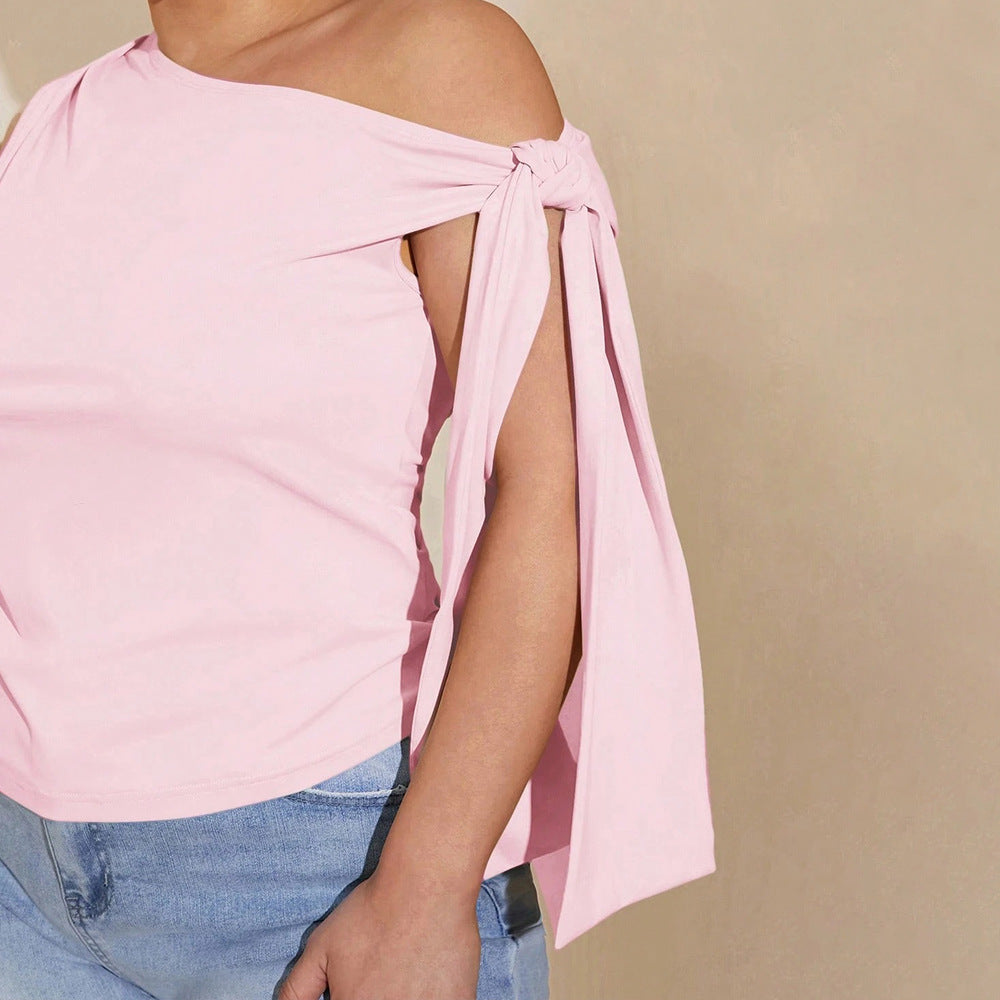 Dame asymmetrisk top med bindbart design Skovae