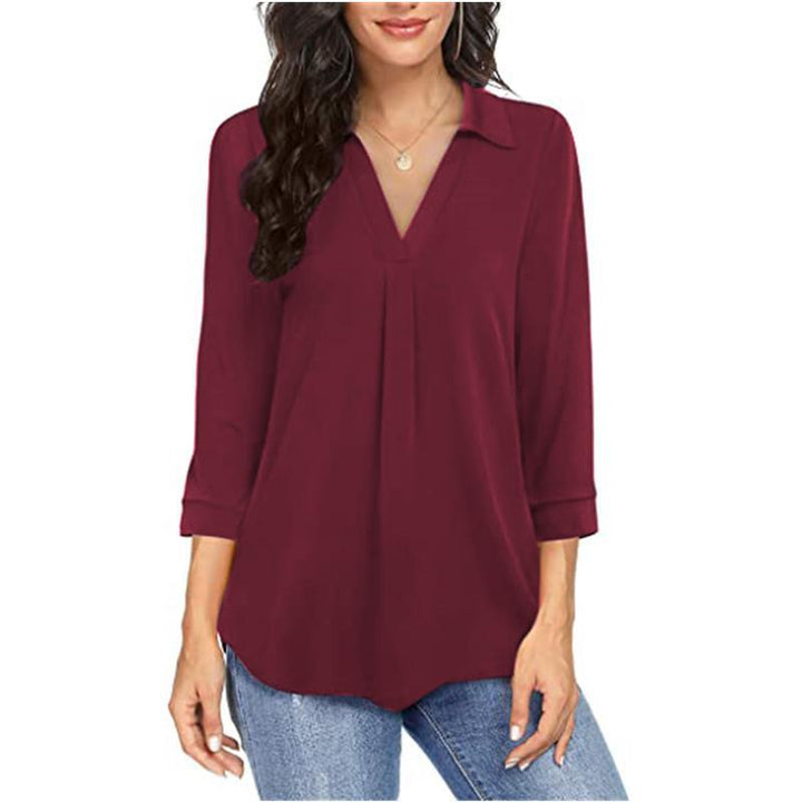 Dame elegant bluse med V-udskæring og plissering Stilla