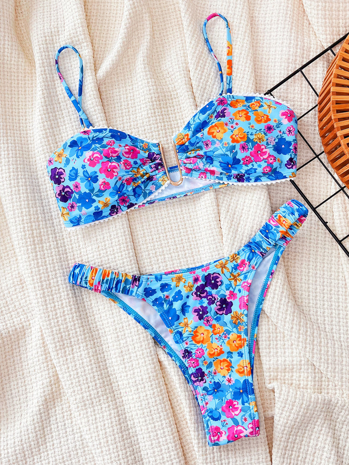 Dame bikini-sæt med blomstret design og elegant snit Stilla