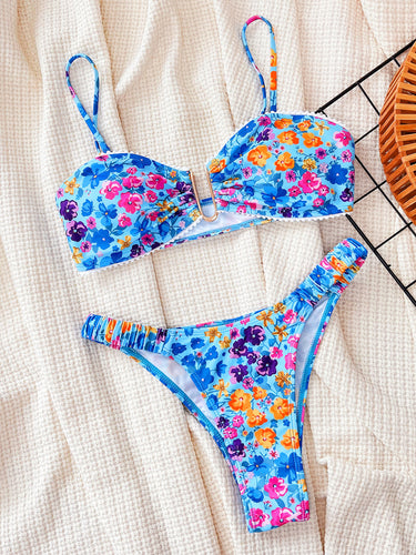 Dame bikini-sæt med blomstret design og elegant snit Stilla