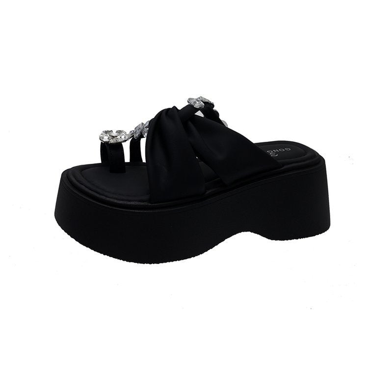 Damer elegante plateau-sandaletter med modigt knude-detalje og funklende accenter Stilla