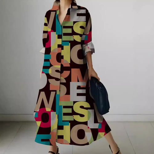 Dame skjortekjole med farverig lettering-design og let stof Stilla