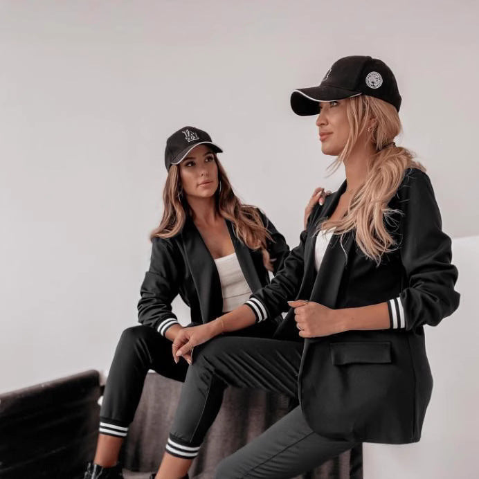 Dame Blazerjakke med sporty striber Stilla