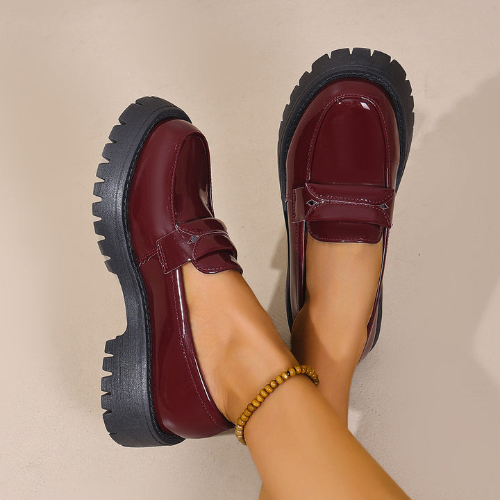 Dame Chunky Loafers med blankt overmateriale og skridsikker sål Stilla