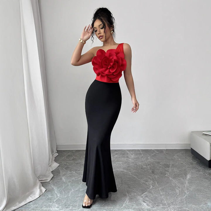 Dame Elegant Maxikjole med voluminøst blomsterskørt og asymmetrisk kant Stilla