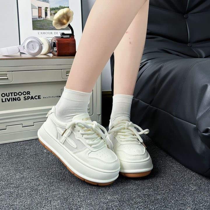Dame Sneakers med åndbar mesh-overflade og komfortabel polstring Stilla