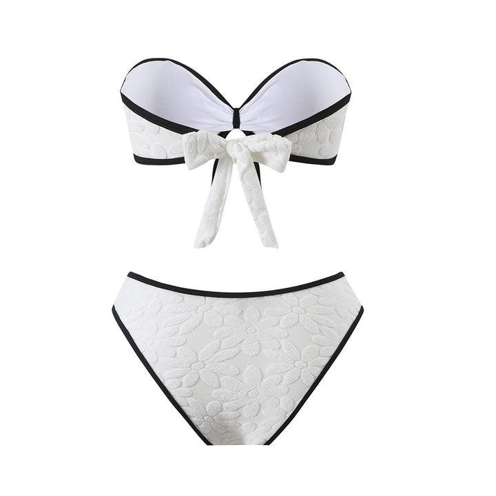 Dame bikini-sæt med blomsterstrukturdesign og komfortabelt bandeau-top Stilla
