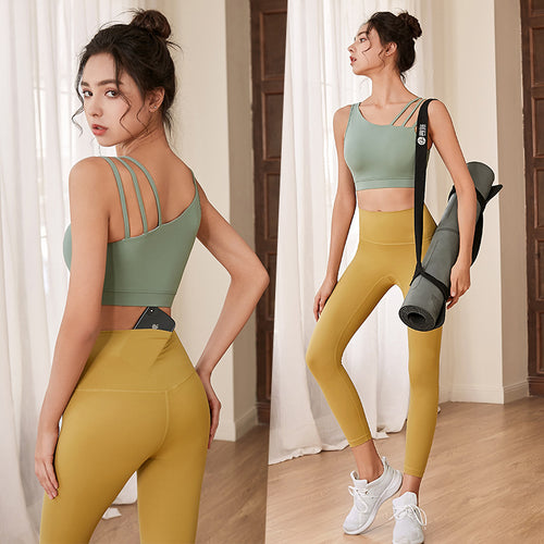 Dame Sport-top med justerbare stropper og højt skårne leggings Stilla
