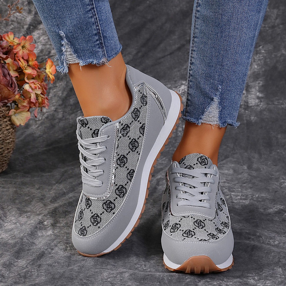 Dame Sporty Sneakers med moderne Logo-mønster Stilla
