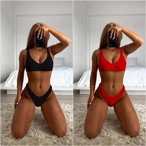 Dame bikinitop med høj beinudsparing og sømløst design Stilla