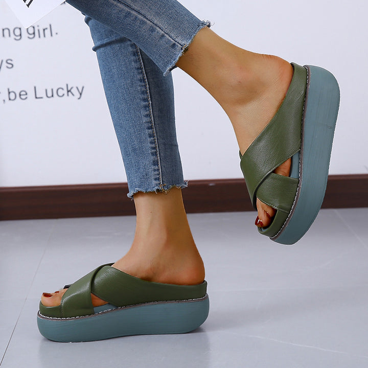 Dame platform-sandaler med elegant krydsbånd-design og skridsikker sål Stilla