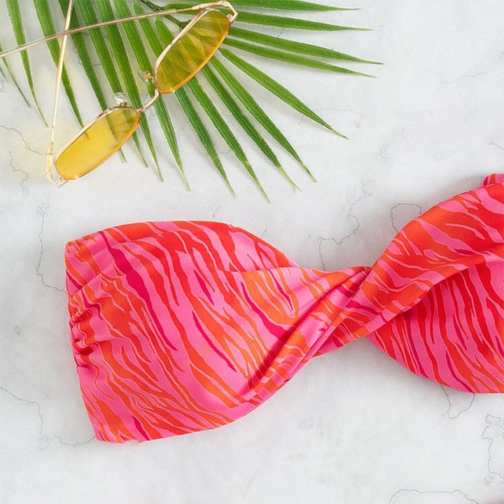 Dame bikini sæt med raffineret indpakningsdesign og sexy høj skæring Stilla