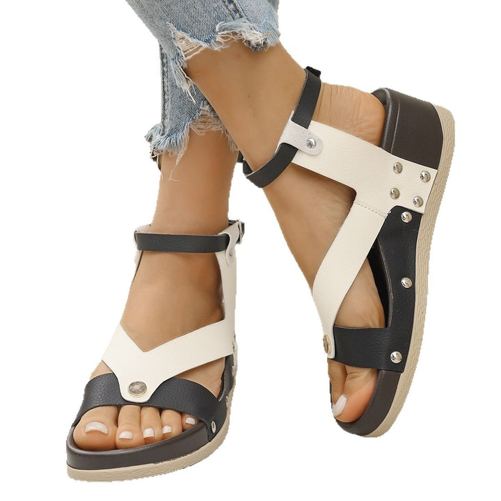 Dame moderne Wedge-sandaler i sporty stil med flettede remme og skridsikker sål Stilla