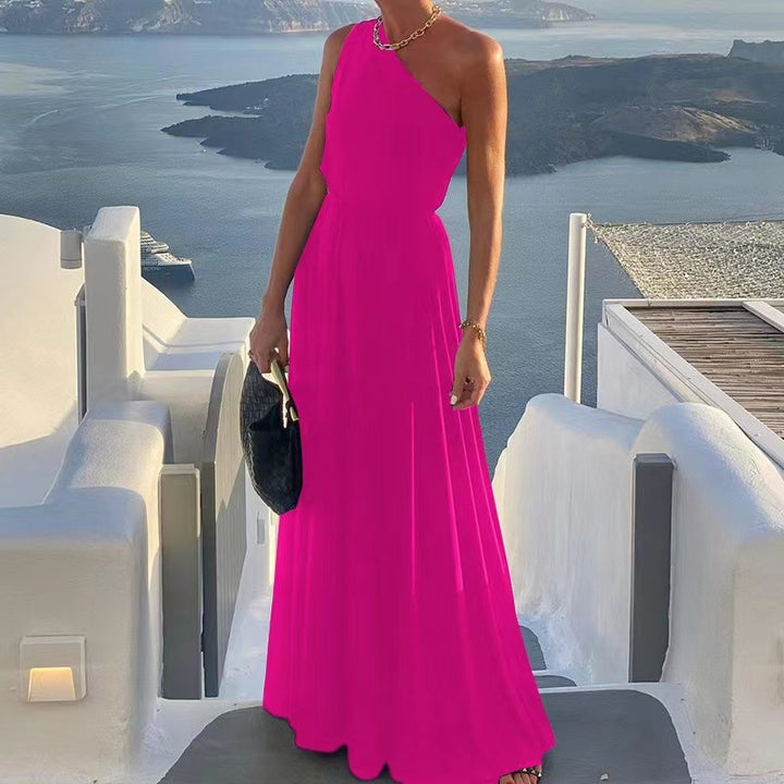 Femme One-Shoulder Plissé Maxi-Kjole Stilla