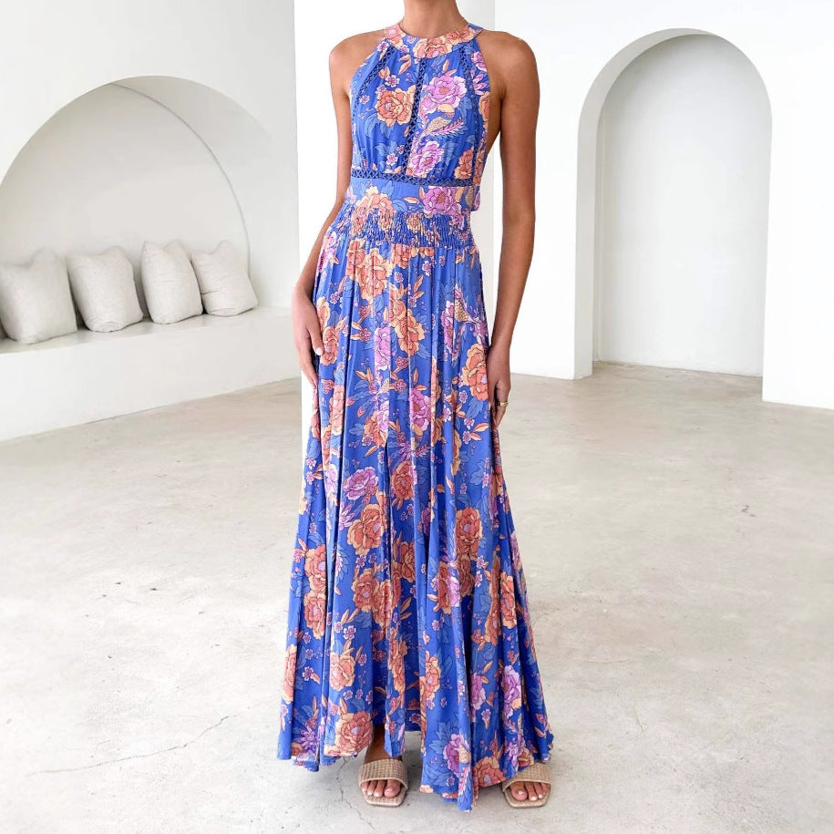 Dame Maxikjole med elegant Halterneck og farverigt blomstret design Stilla