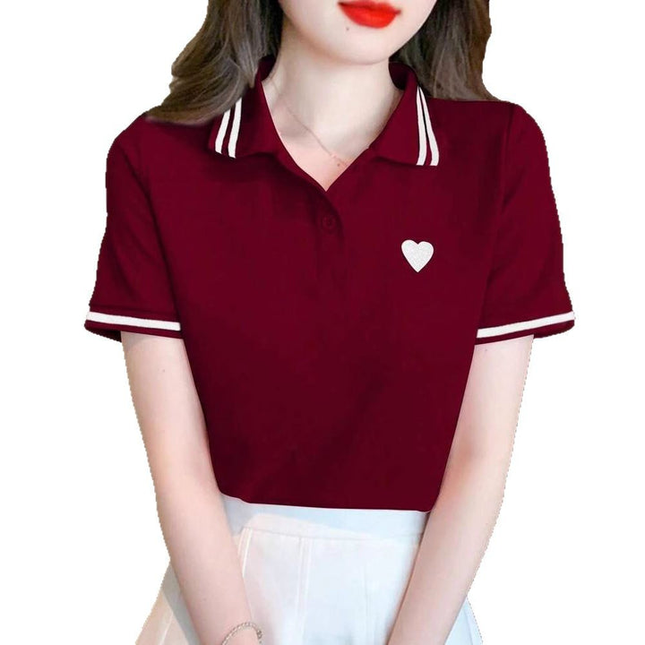 Dame Polo-shirt med fint hjertemotiv og kontrasterende striber Stilla