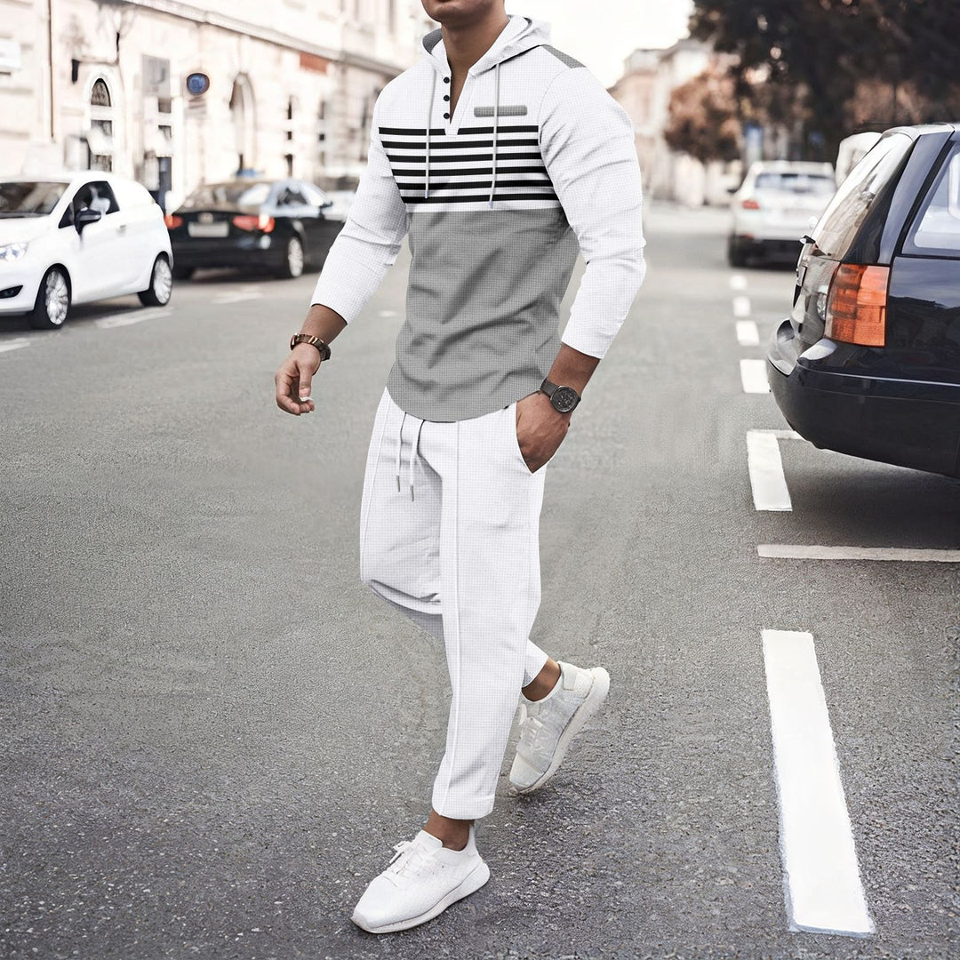 Herrer fritidsdragt med moderne hætte-shirt og elegante joggebukser Stilla