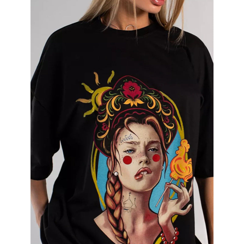 Dame T-shirt med kunstnerisk tryk og afslappet oversized skæring Stilla