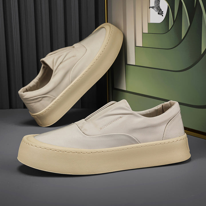 Femme Slip-On Platform Sneakers med elastisk detalje Stilla
