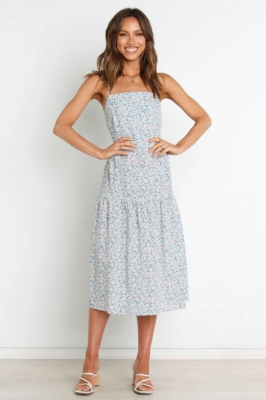 Femme Florales Lagdelt Midi Kjole Stilla