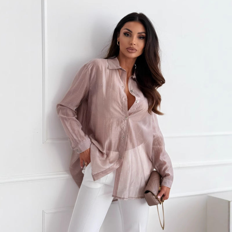 Damebluse med glitrende accenter og afslappet snit Stilla