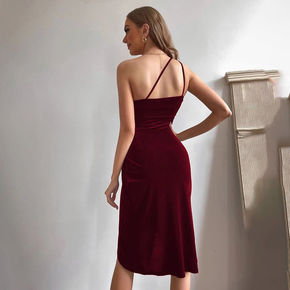 Damer Velvet Minikjole med Asymmetrisk Udsnit og Ruffle Detaljer Stilla