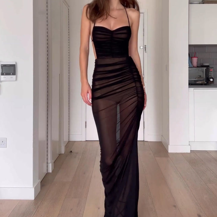 Dame Elegant svømmedress med dyb rygvisning og fint svajende nederdel Skovae