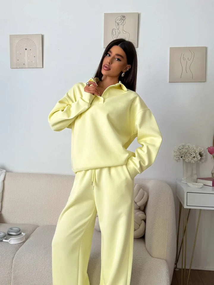 Dame elegant polo t-shirt med en afslappet pasform og bløde materialer