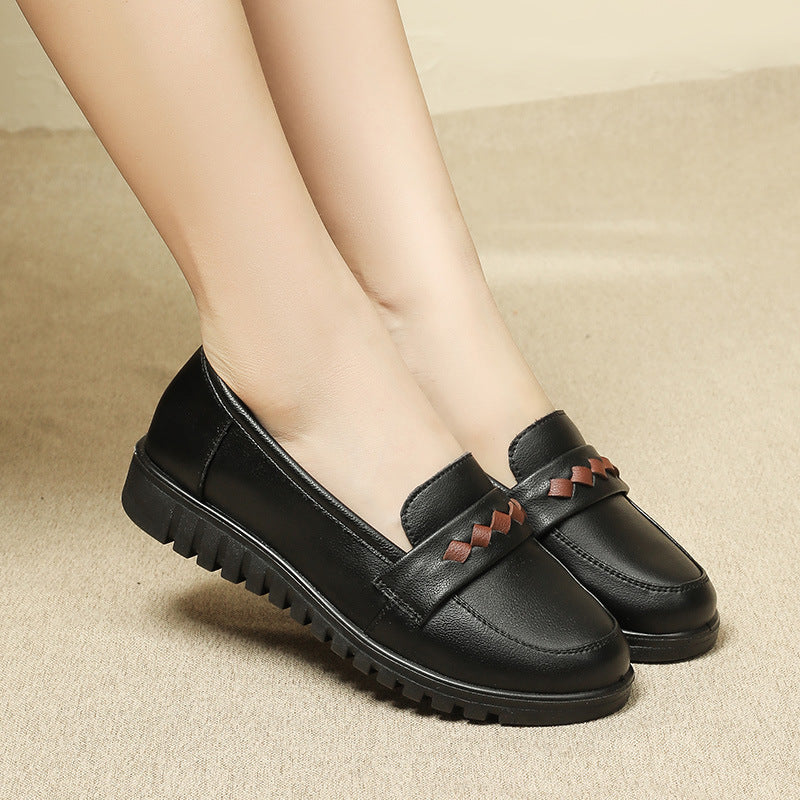 Femme Stilfuld Komfort Slipper med Flettet Accent Stilla