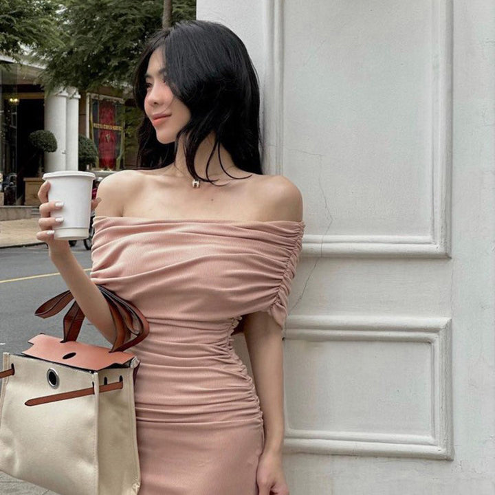 Dame Off-Shoulder Maxikjole med tætsiddende snit og rynk Stilla