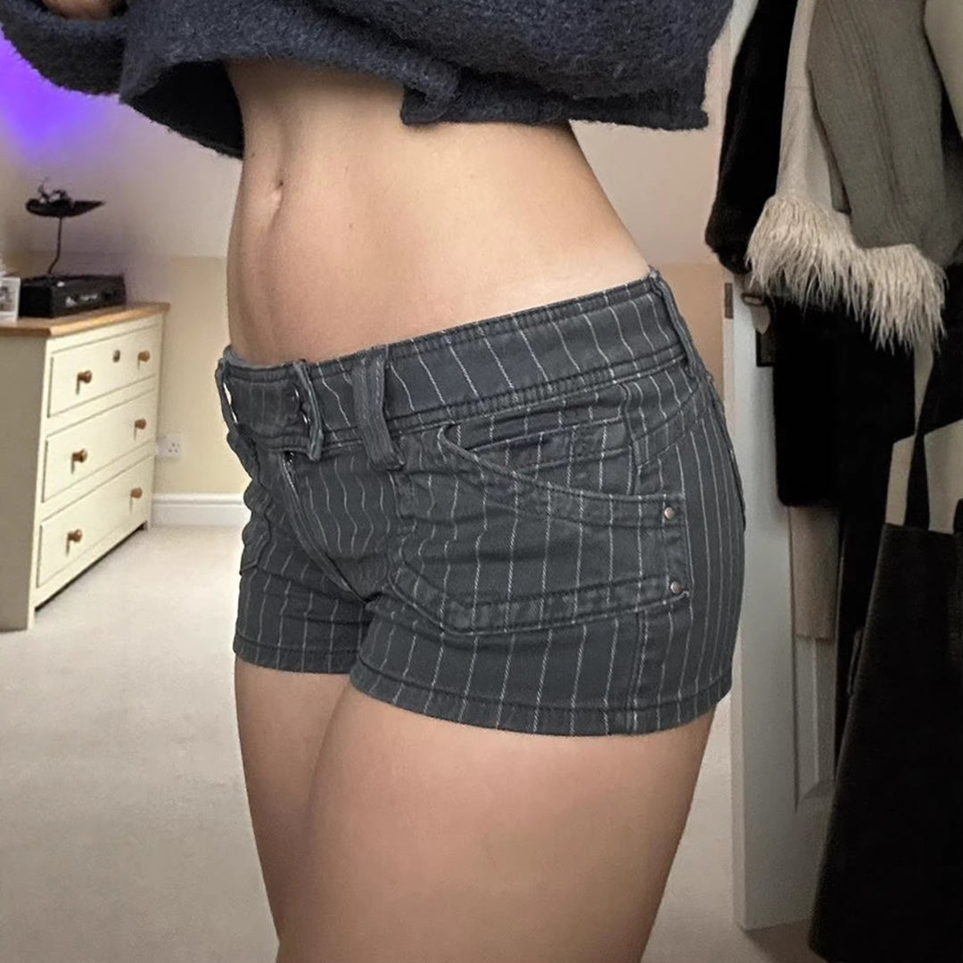 Dame Designer Denim shorts med stribet mønster og tætsiddende pasform Skovae