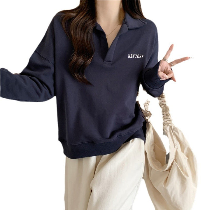 Dame Oversized Polo Stil Sweatshirt med broderet detalje Stilla