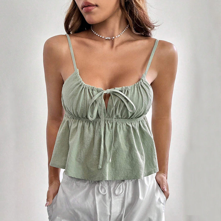 Kvinders crop top med løs pasform og dekorativ snøre detalje Stilla