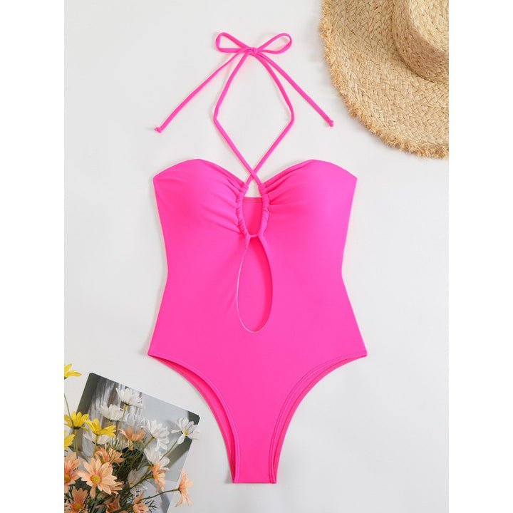 Dame Éntlig bodysuit med moderigtigt cut-out-design og stropløs top Skovae