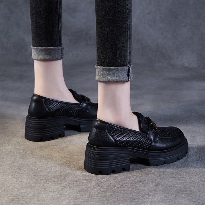 Femme Stilige Perforerede Slip-On Loafers med Chunky Sål Stilla