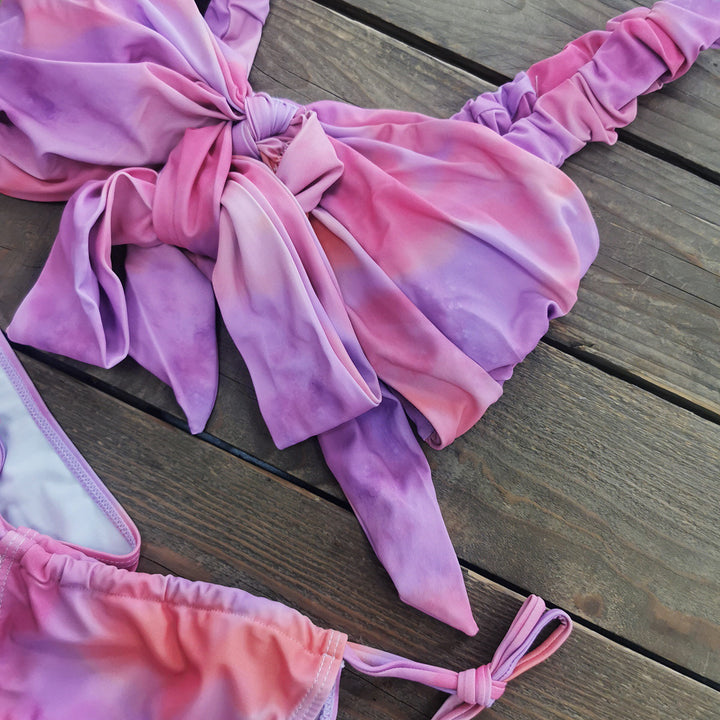 Dame bikini-sæt med blomsterbinding design og asymmetrisk nederdel Stilla