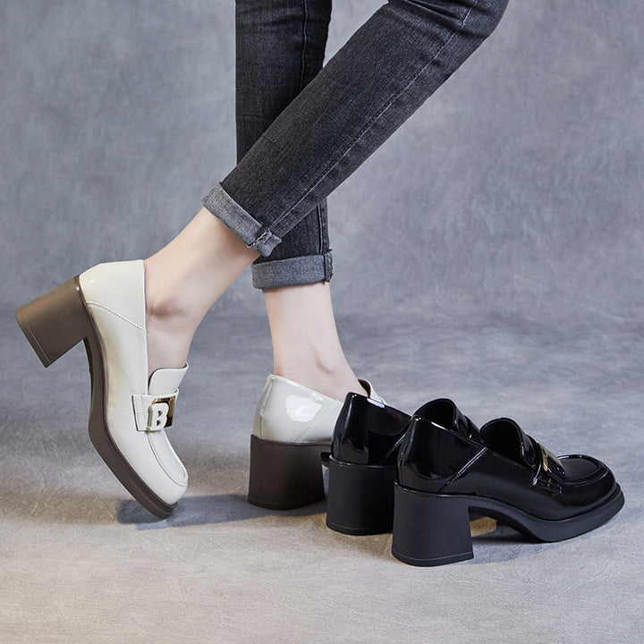 Dame Chunky Hæl Slip-On Loafers med dekorativt spænde-detalje Stilla