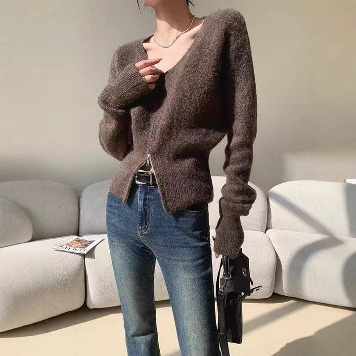 Damer fashionable cardigan med dyb V-hals og lynlås Stilla