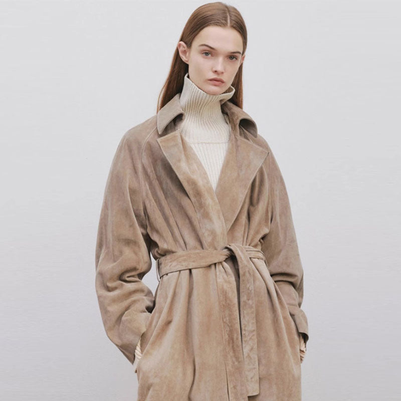 Dame Elegant og Fashionable Trench Coat Lavet af Høj- Kvalitets Suede Stilla
