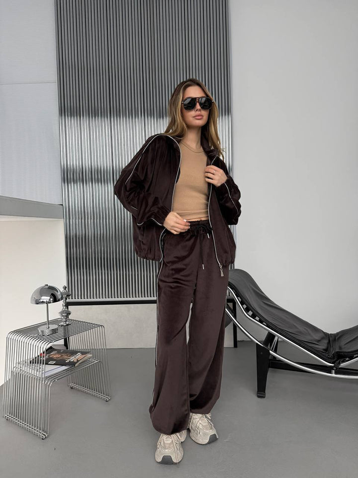Kvinder Sporty Satin Tracksuit Chic & Stilig